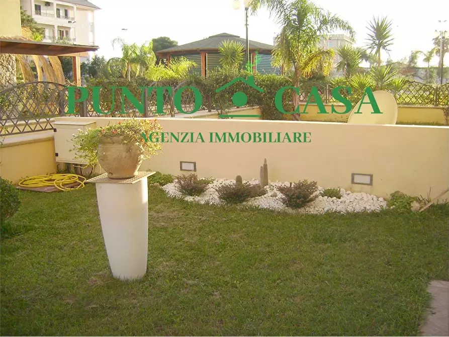 Immagine 35 di Appartamento in vendita  in Loc. Marina De Luca  a Nocera Terinese