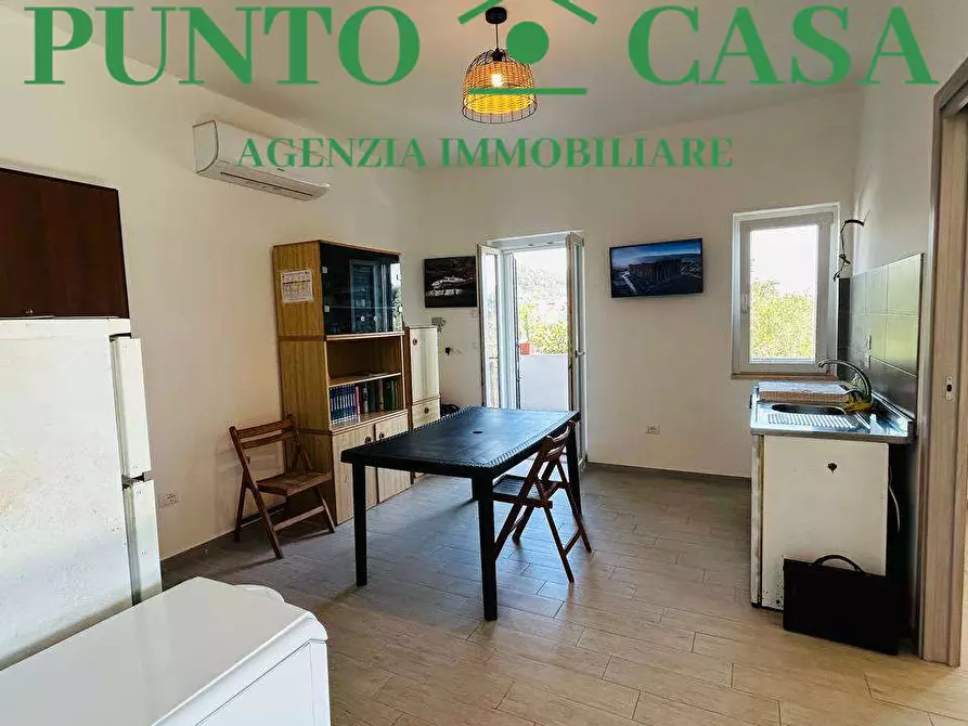 Immagine 3 di Appartamento in vendita  in Via Aldo Moro 16 a Nocera Terinese