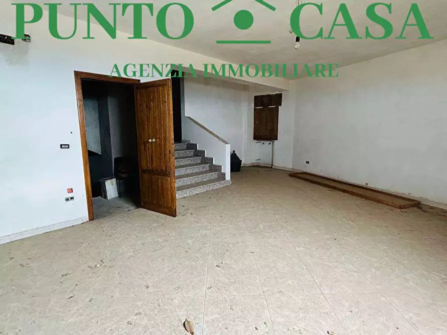 Immagine 14 di Casa bifamiliare in vendita  in Via Canneto a Lamezia Terme