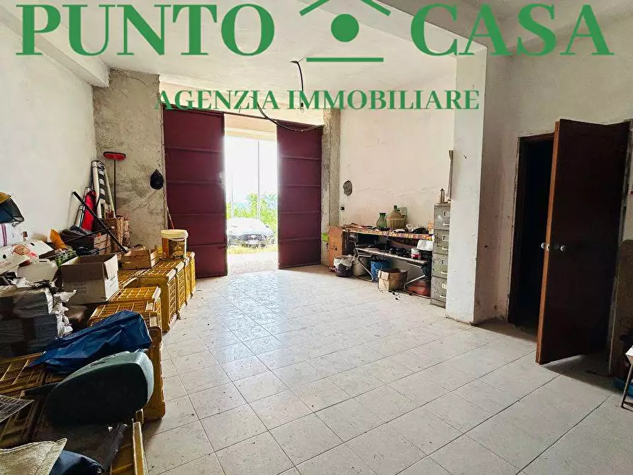 Immagine 13 di Casa bifamiliare in vendita  in Via Canneto a Lamezia Terme