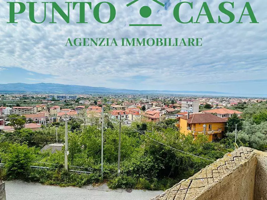 Immagine 36 di Casa bifamiliare in vendita  in Via Canneto a Lamezia Terme