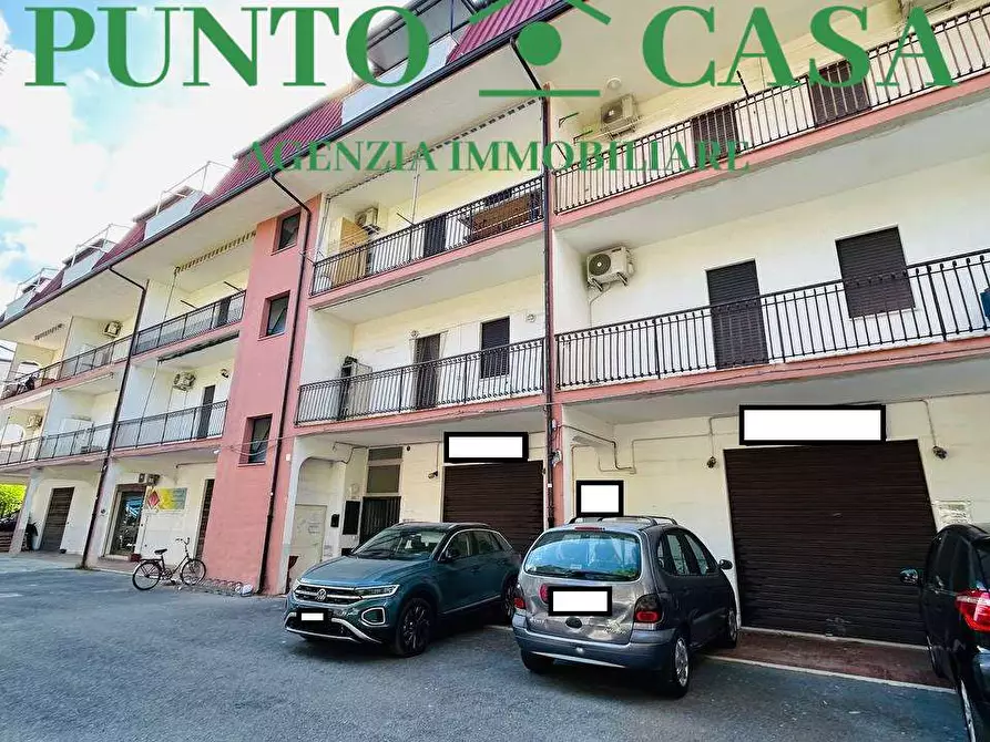 Immagine 17 di Appartamento in vendita  in Via Aldo Moro 16 a Nocera Terinese