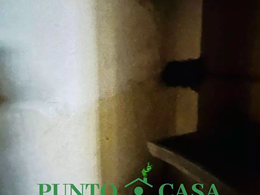 Immagine 18 di Stabile in vendita  in Via delle Terme  a Lamezia Terme