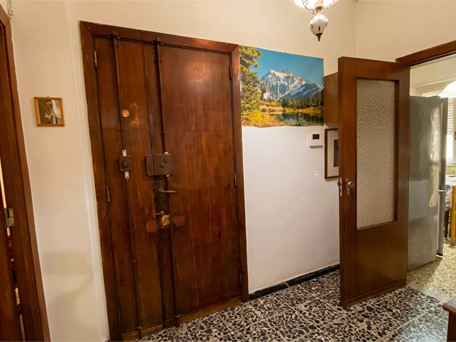 Immagine 3 di Appartamento in vendita  a Cagliari