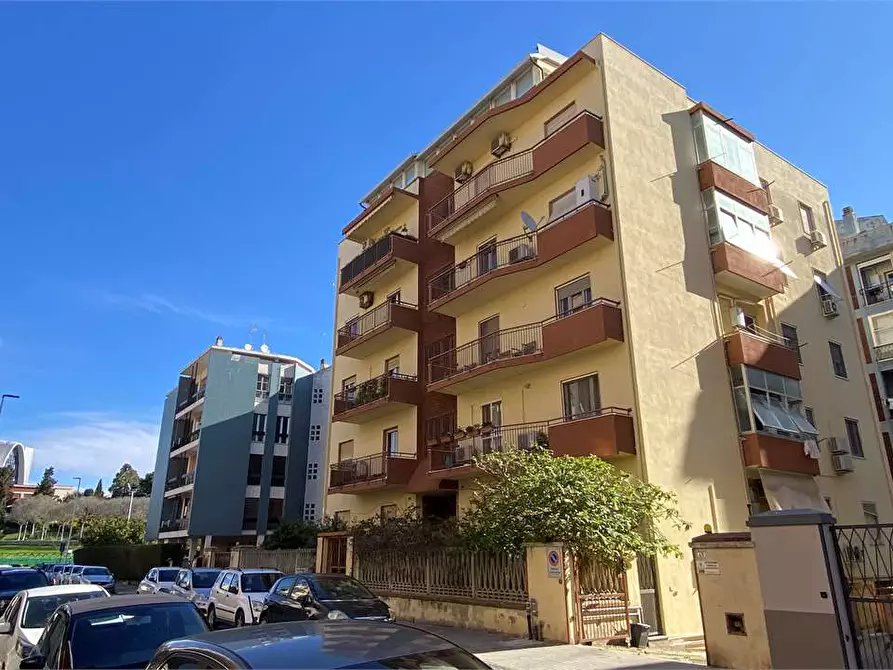 Immagine 2 di Appartamento in vendita  a Cagliari