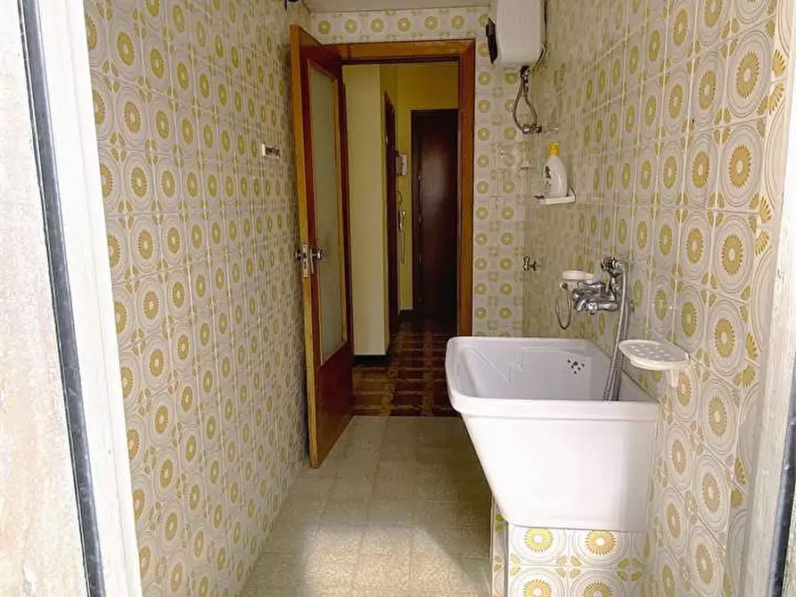 Immagine 17 di Appartamento in vendita  a Cagliari