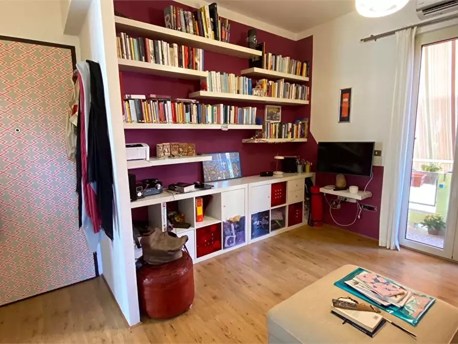 Immagine 1 di Appartamento in vendita  a Cagliari