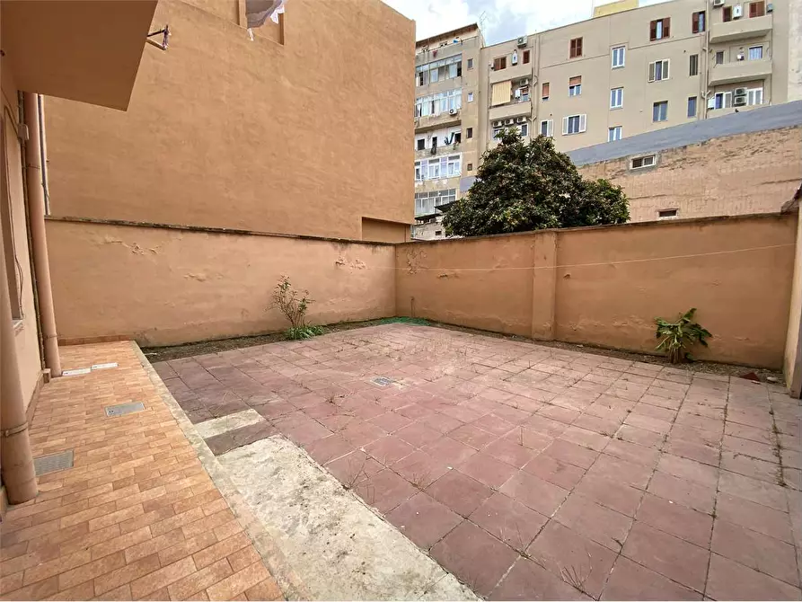 Immagine 12 di Appartamento in vendita  a Cagliari