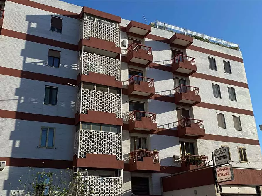 Immagine 2 di Appartamento in vendita  a Cagliari