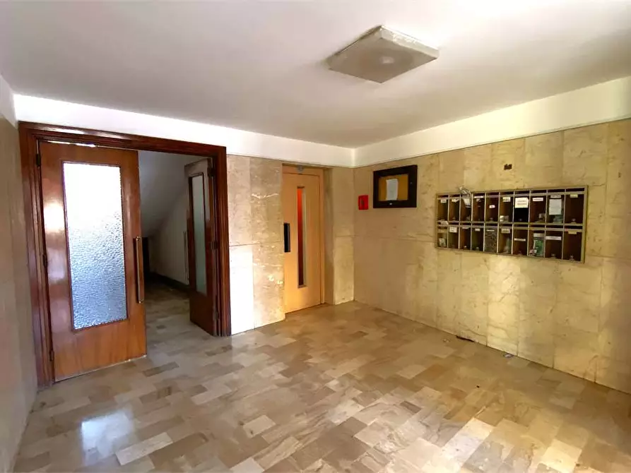 Immagine 4 di Appartamento in vendita  a Cagliari