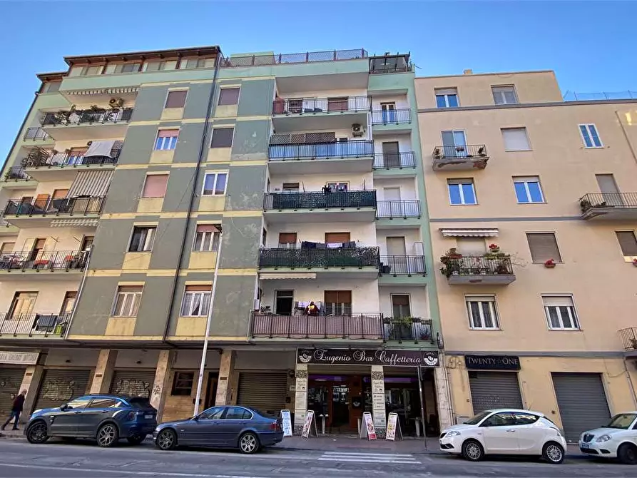Immagine 1 di Appartamento in vendita  a Cagliari