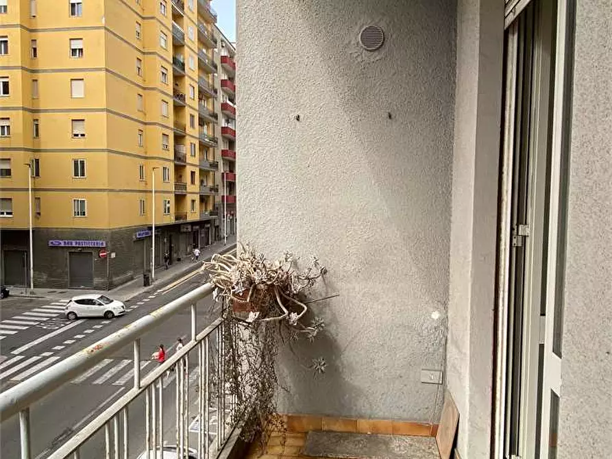 Immagine 9 di Ufficio in affitto  a Cagliari