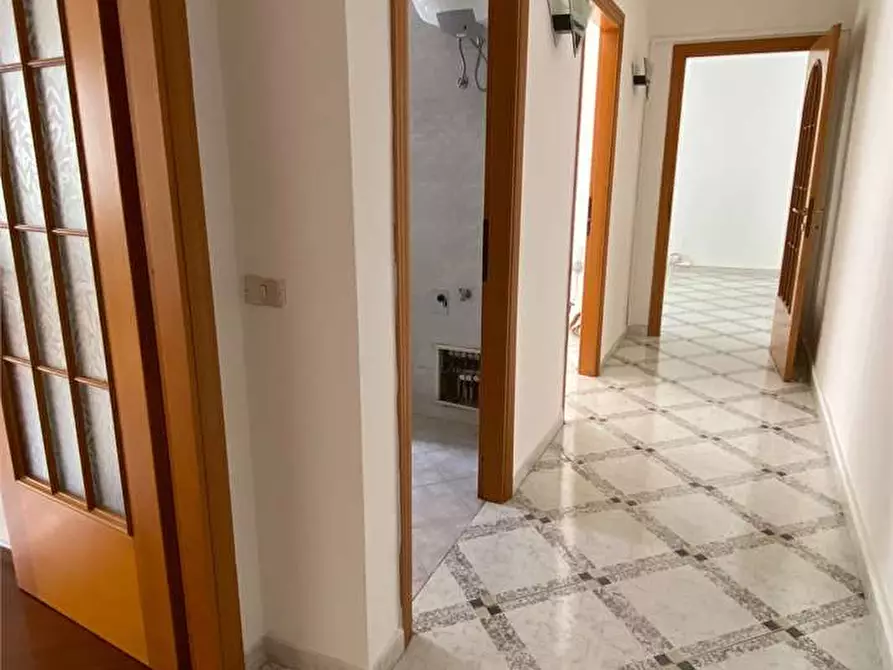 Immagine 7 di Ufficio in affitto  a Cagliari