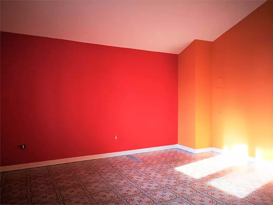 Immagine 15 di Villa in vendita  a Quattro Castella