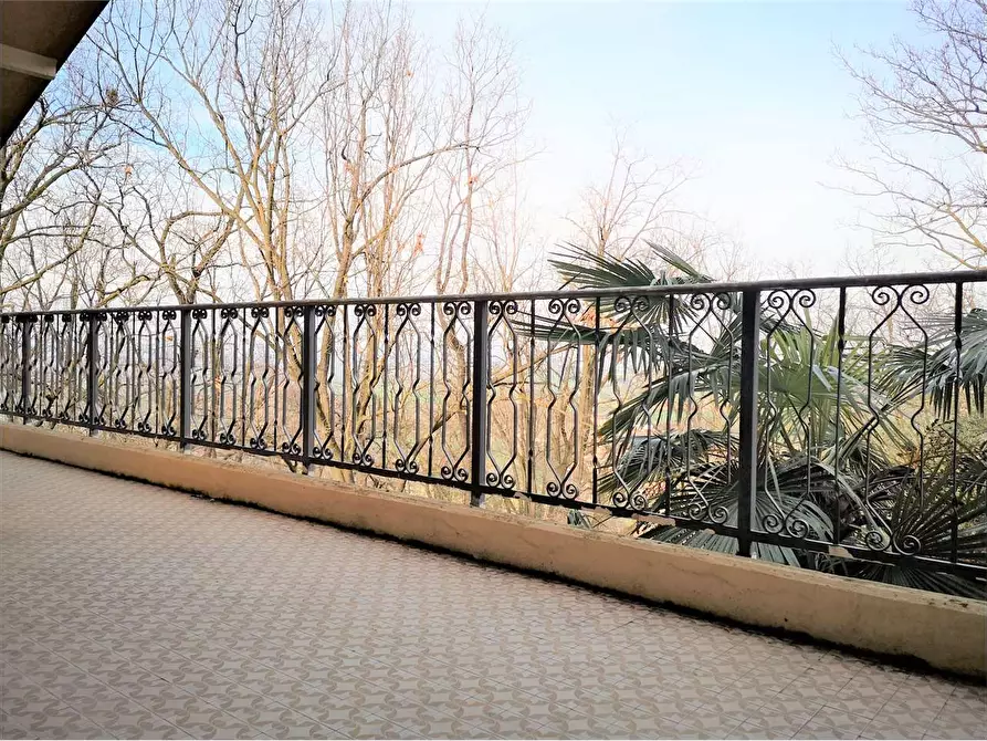 Immagine 13 di Villa in vendita  a Quattro Castella