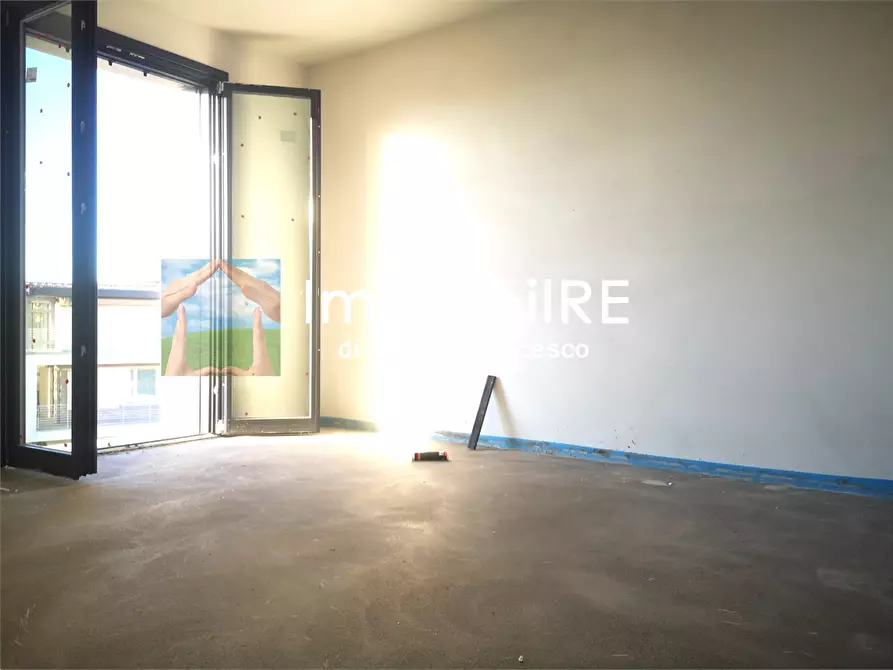 Immagine 12 di Attico in vendita  a Reggio Nell'emilia