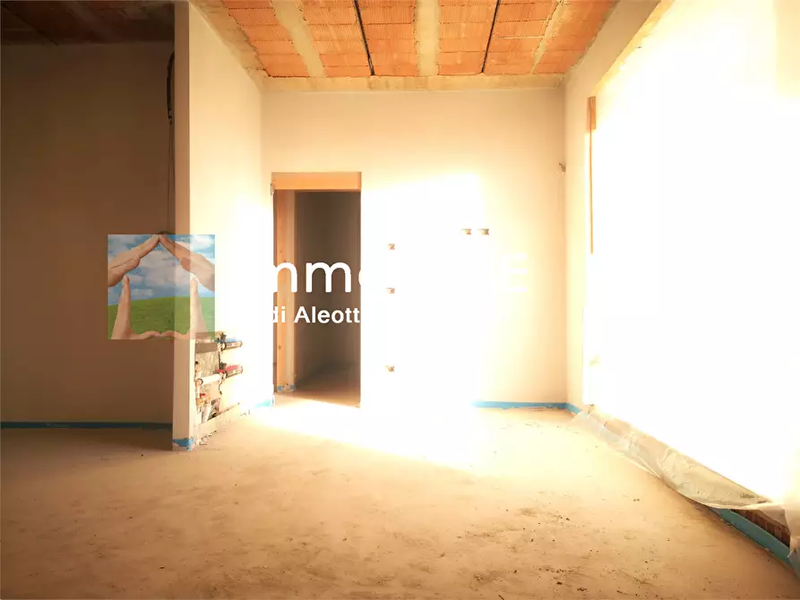 Immagine 3 di Appartamento in vendita  a Reggio Nell'emilia