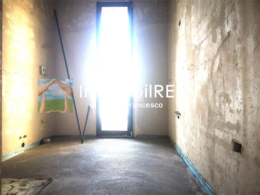 Immagine 14 di Appartamento in vendita  a Reggio Nell'emilia