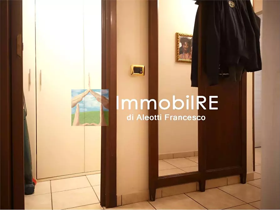 Immagine 37 di Appartamento in vendita  a Reggio Nell'emilia