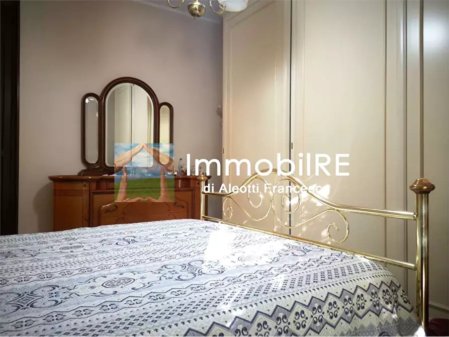 Immagine 22 di Appartamento in vendita  a Reggio Nell'emilia