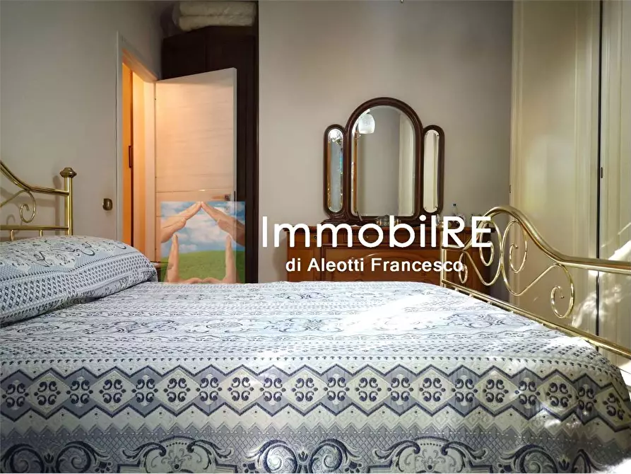 Immagine 23 di Appartamento in vendita  a Reggio Nell'emilia