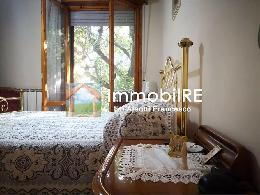 Immagine 21 di Appartamento in vendita  a Reggio Nell'emilia