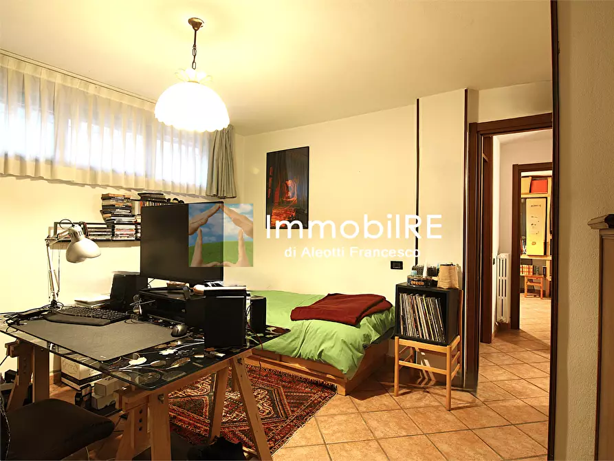 Immagine 28 di Maisonette in vendita  a Reggio Nell'emilia