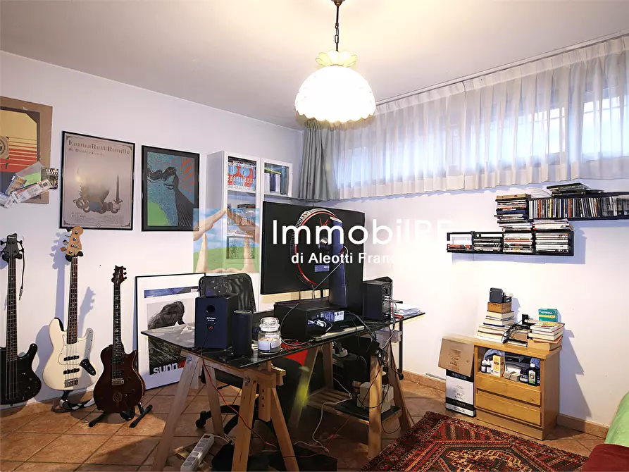 Immagine 25 di Maisonette in vendita  a Reggio Nell'emilia