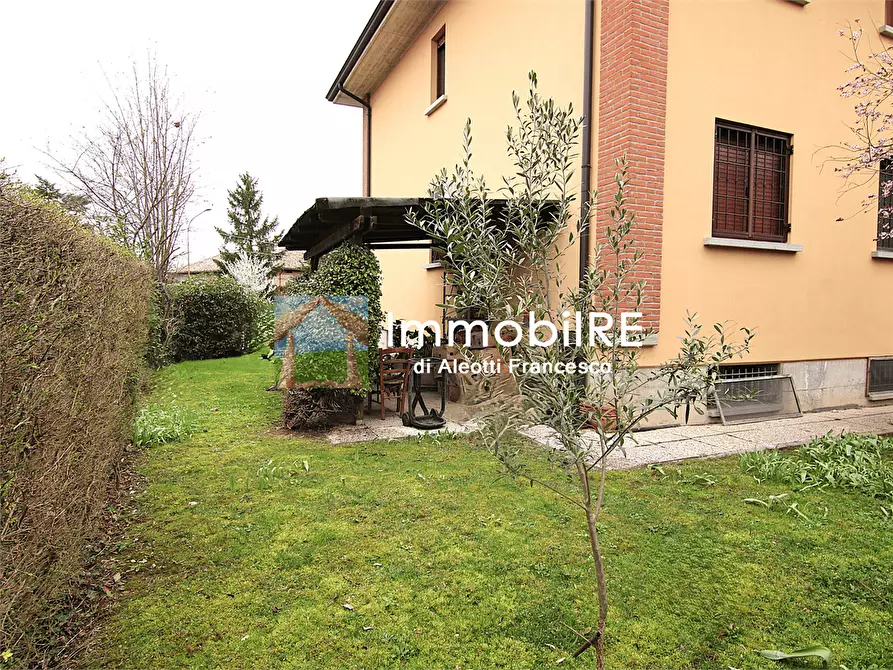 Immagine 33 di Maisonette in vendita  a Reggio Nell'emilia