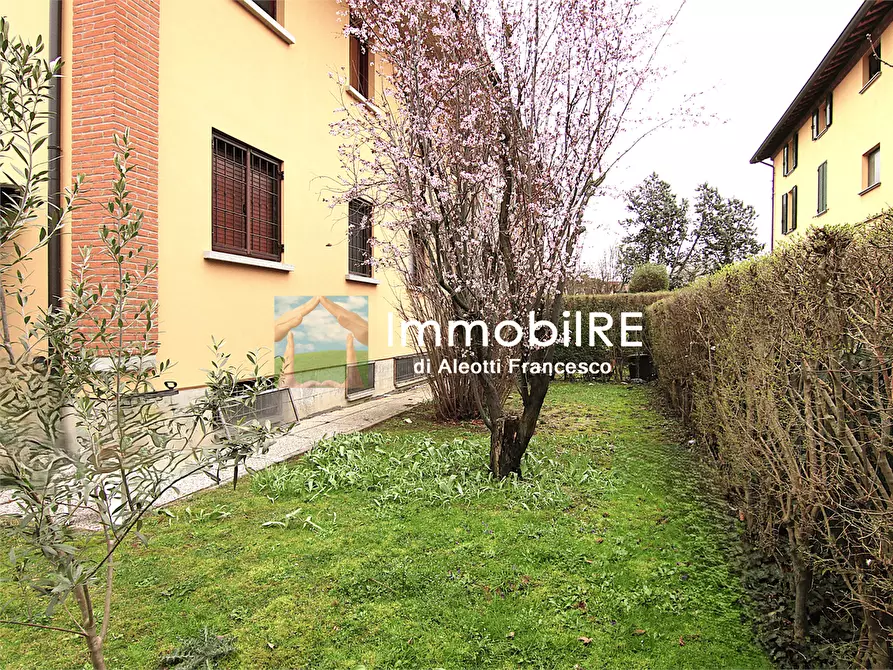 Immagine 2 di Maisonette in vendita  a Reggio Nell'emilia
