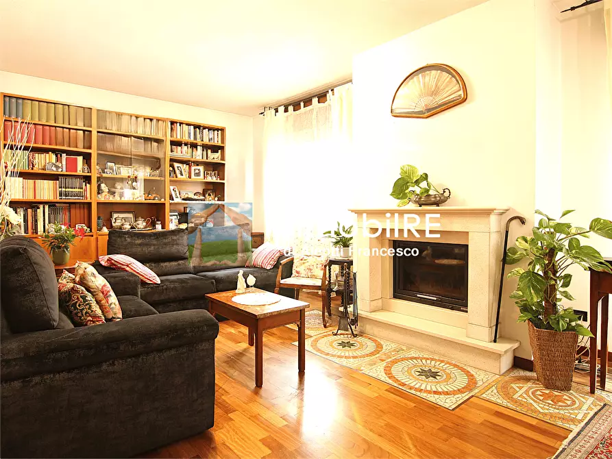 Immagine 8 di Maisonette in vendita  a Reggio Nell'emilia