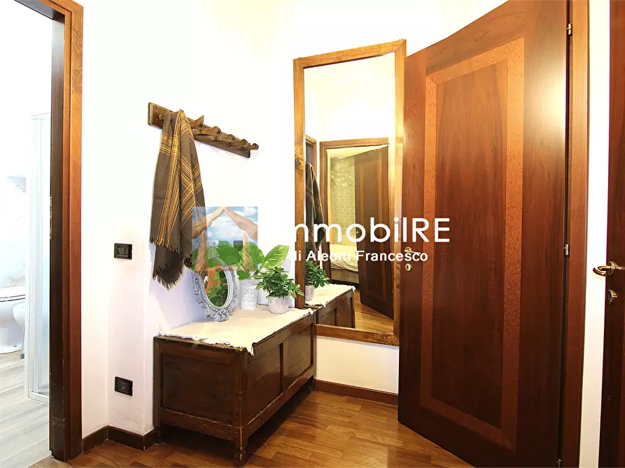 Immagine 16 di Maisonette in vendita  a Reggio Nell'emilia