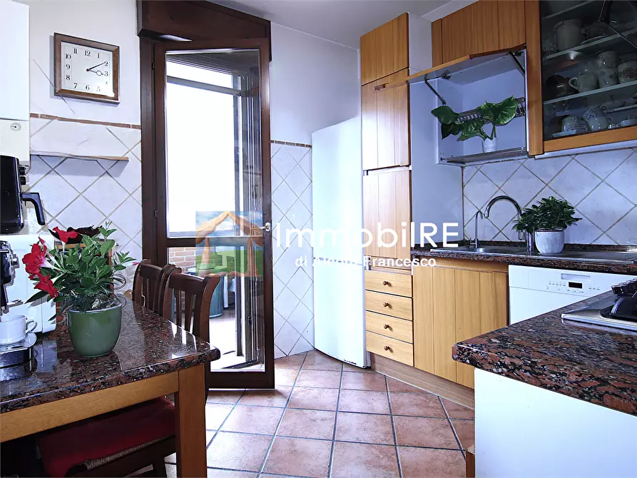 Immagine 14 di Maisonette in vendita  a Reggio Nell'emilia