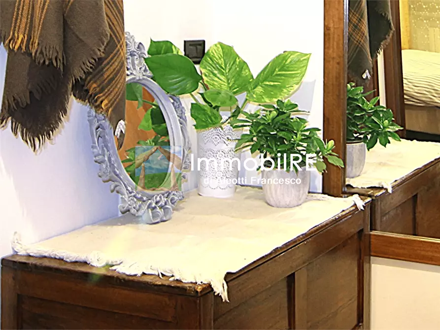 Immagine 17 di Maisonette in vendita  a Reggio Nell'emilia