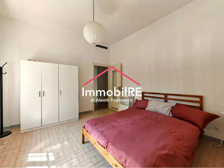 Immagine 18 di Appartamento in vendita  a Reggio Nell'emilia