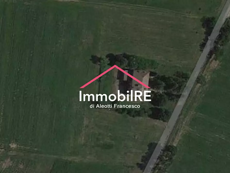 Immagine 18 di Rustico / casale in vendita  a Reggio Nell'emilia