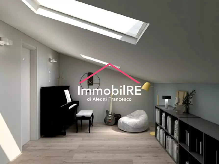 Immagine 36 di Casa bifamiliare in vendita  a Quattro Castella