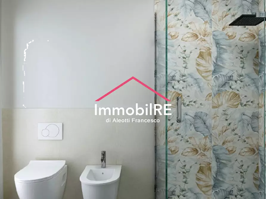 Immagine 34 di Casa bifamiliare in vendita  a Quattro Castella