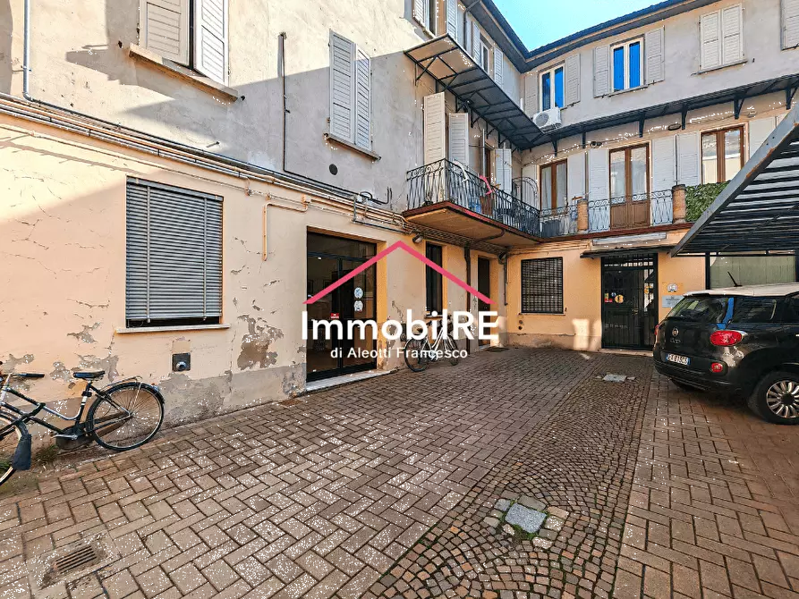 Immagine 4 di Appartamento in vendita  a Reggio Nell'emilia