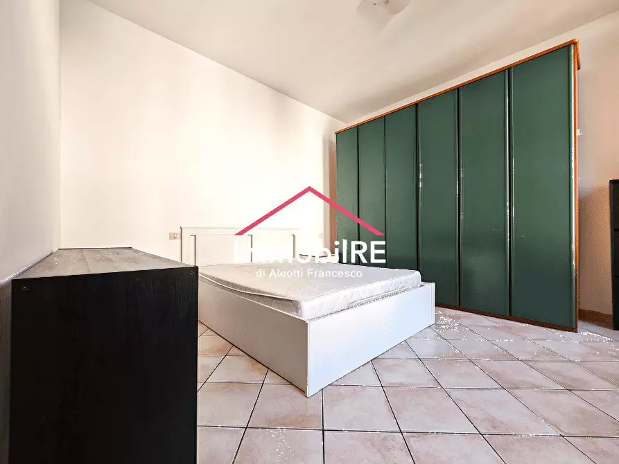 Immagine 25 di Appartamento in vendita  a Reggio Nell'emilia