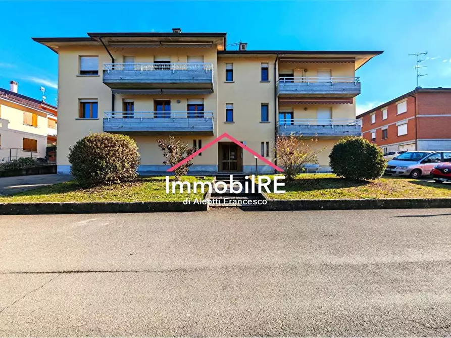 Immagine 1 di Appartamento in vendita  a Canossa