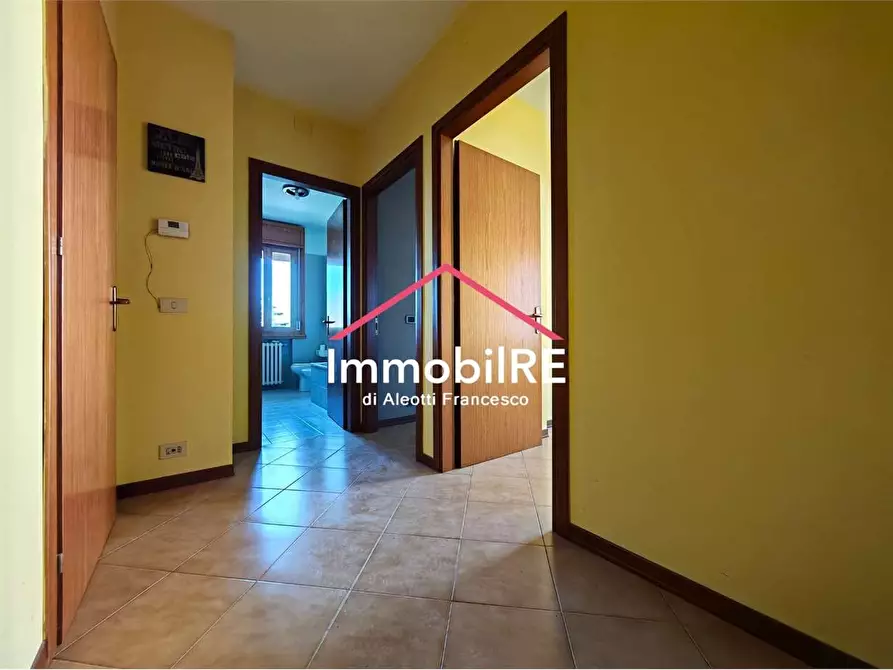 Immagine 26 di Appartamento in vendita  a Canossa