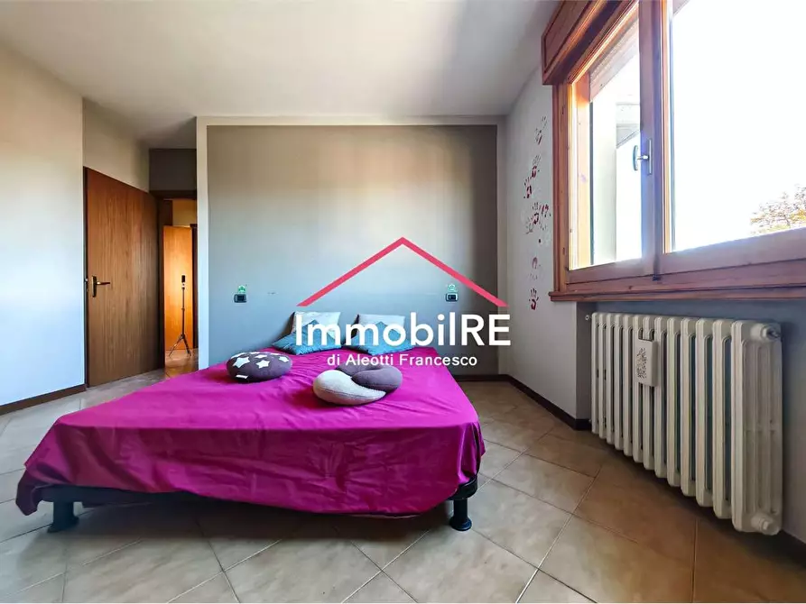 Immagine 30 di Appartamento in vendita  a Canossa