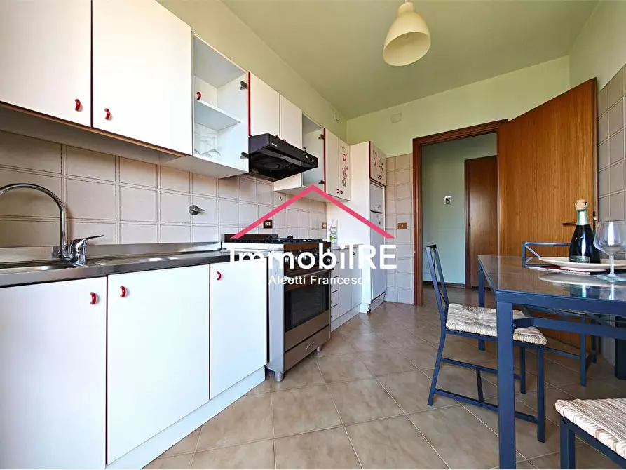 Immagine 19 di Appartamento in vendita  a Canossa