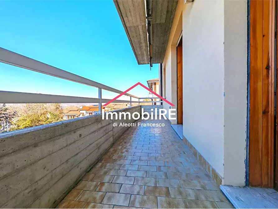 Immagine 16 di Appartamento in vendita  a Canossa