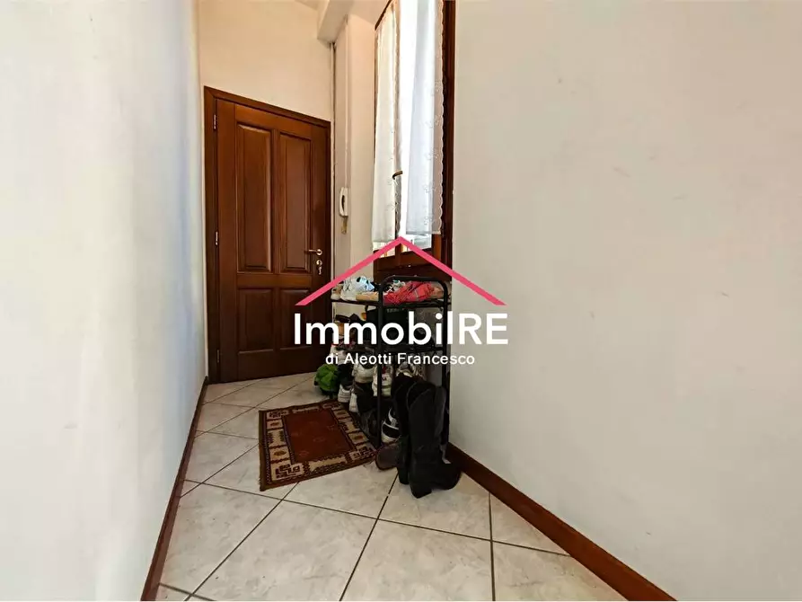 Immagine 23 di Appartamento in vendita  a Reggio Nell'emilia