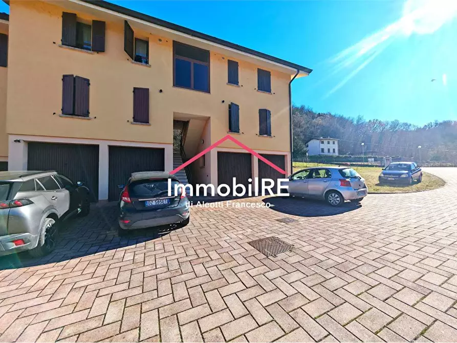 Immagine 49 di Appartamento in vendita  a Canossa