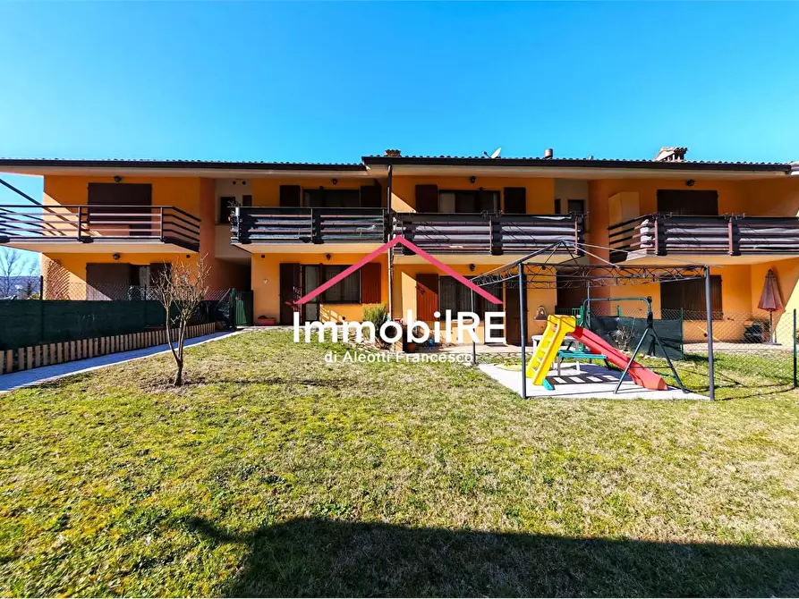 Immagine 3 di Appartamento in vendita  a Canossa