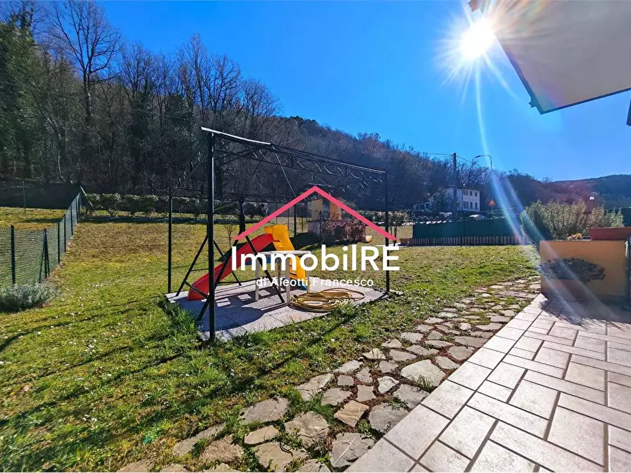 Immagine 27 di Appartamento in vendita  a Canossa