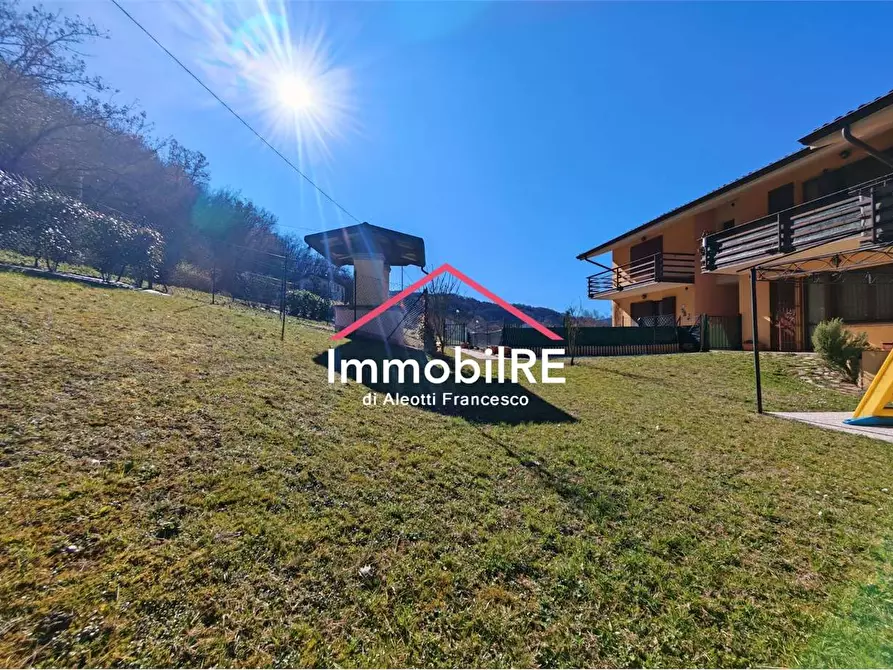 Immagine 45 di Appartamento in vendita  a Canossa